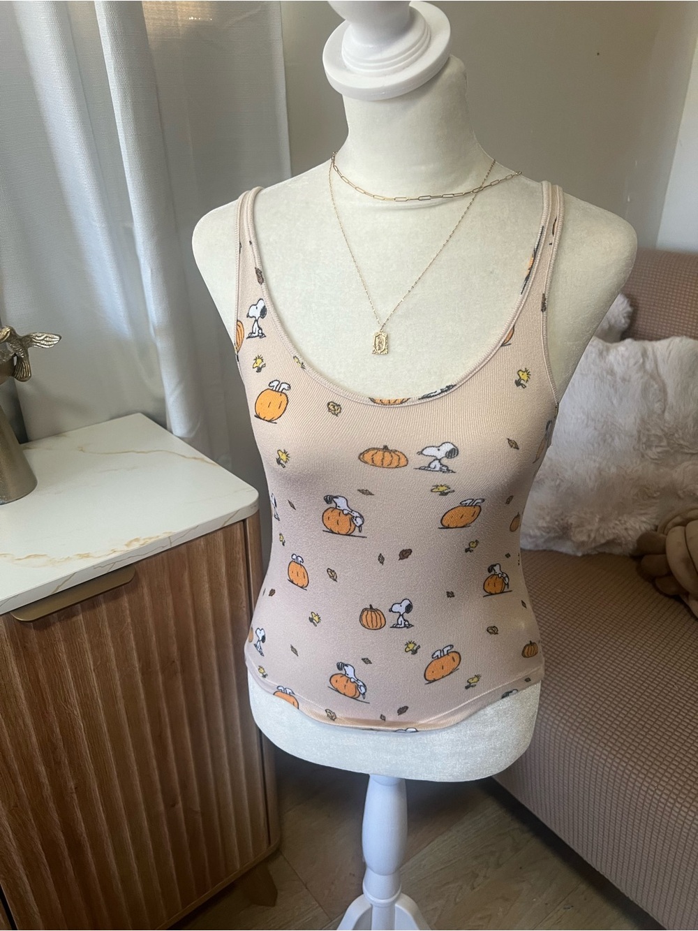 AE snoopy lounge top